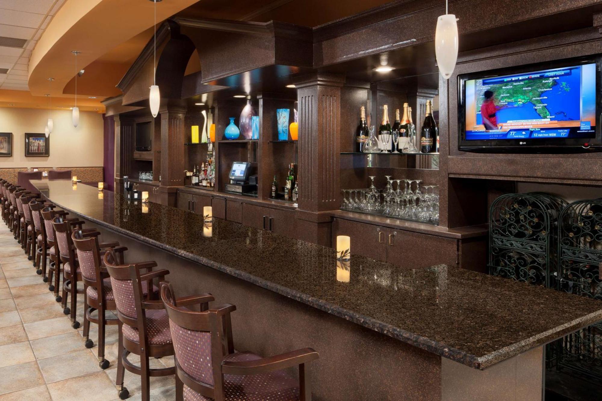 Doubletree Suites By Hilton Hotel Cincinnati - Blue Ash Sharonville Eksteriør bilde