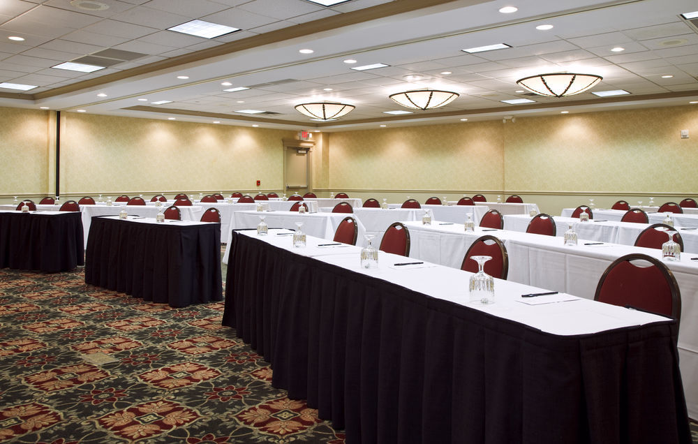 Doubletree Suites By Hilton Hotel Cincinnati - Blue Ash Sharonville Business bilde
