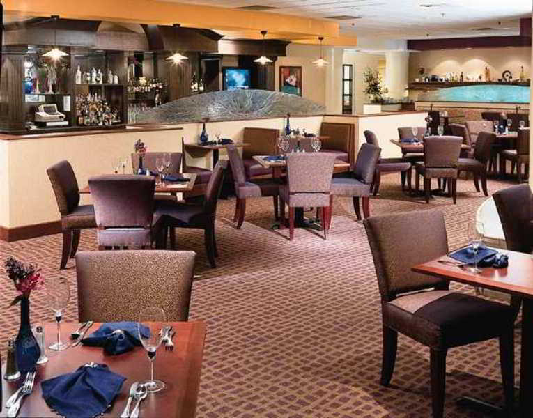 Doubletree Suites By Hilton Hotel Cincinnati - Blue Ash Sharonville Restaurant bilde