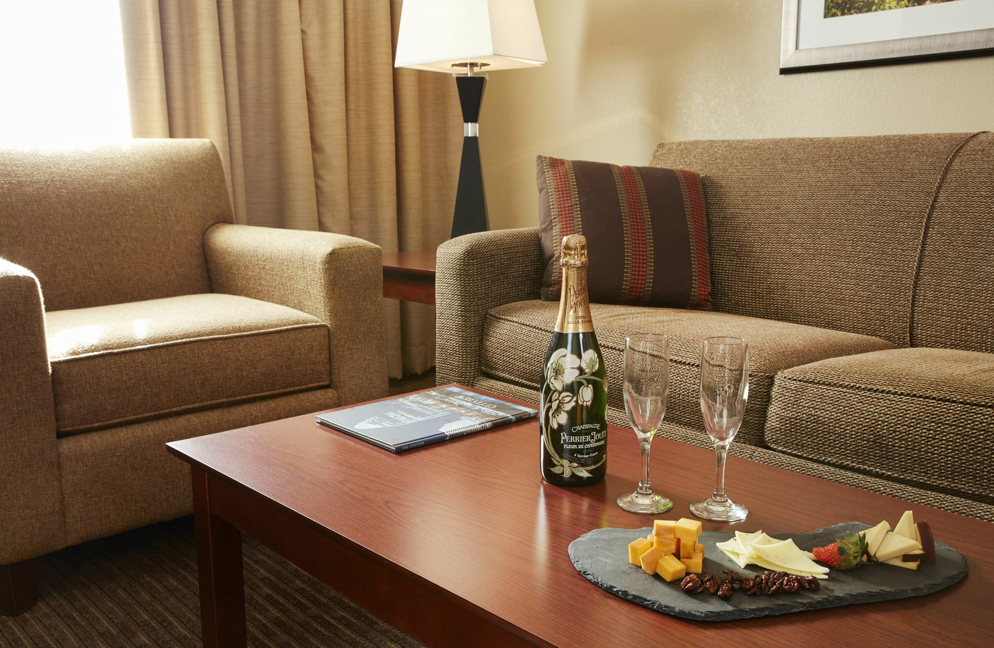 Doubletree Suites By Hilton Hotel Cincinnati - Blue Ash Sharonville Eksteriør bilde